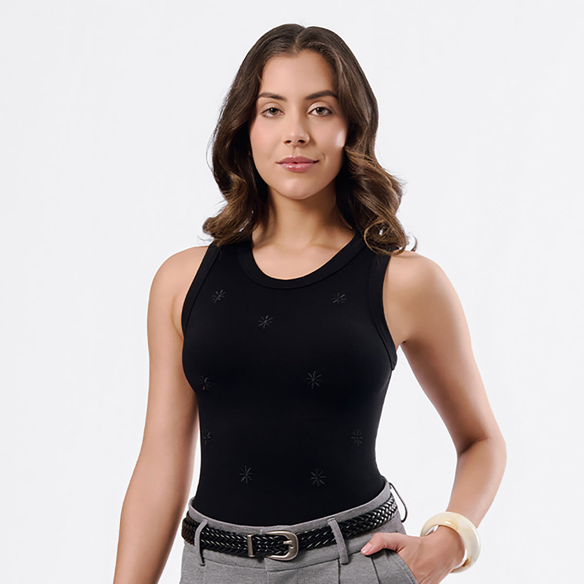 SEAMLESS EXTERIOR CAMISETA ABRIL PV27